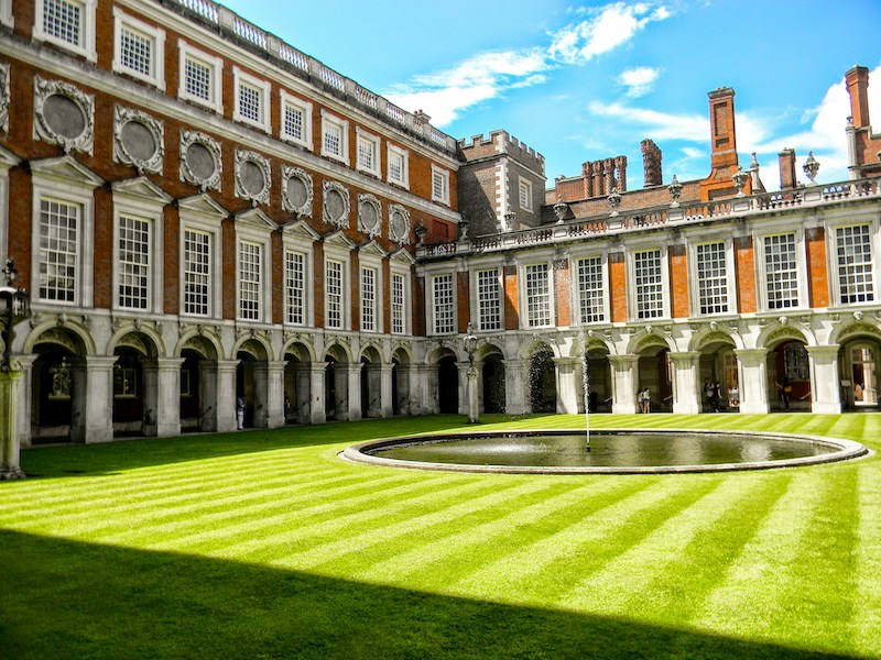 hampton court palace london private tours